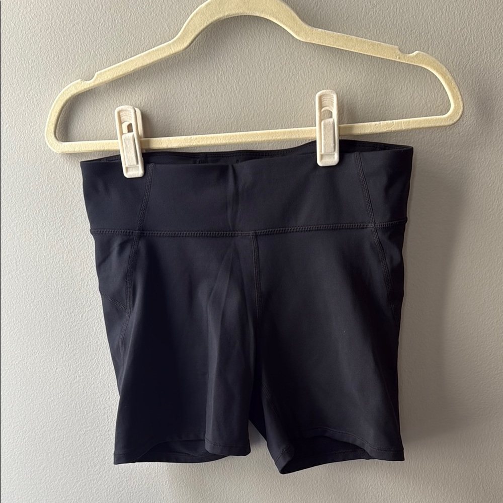 GapFit Sculpt Compression Black Bike Shorts 3inch